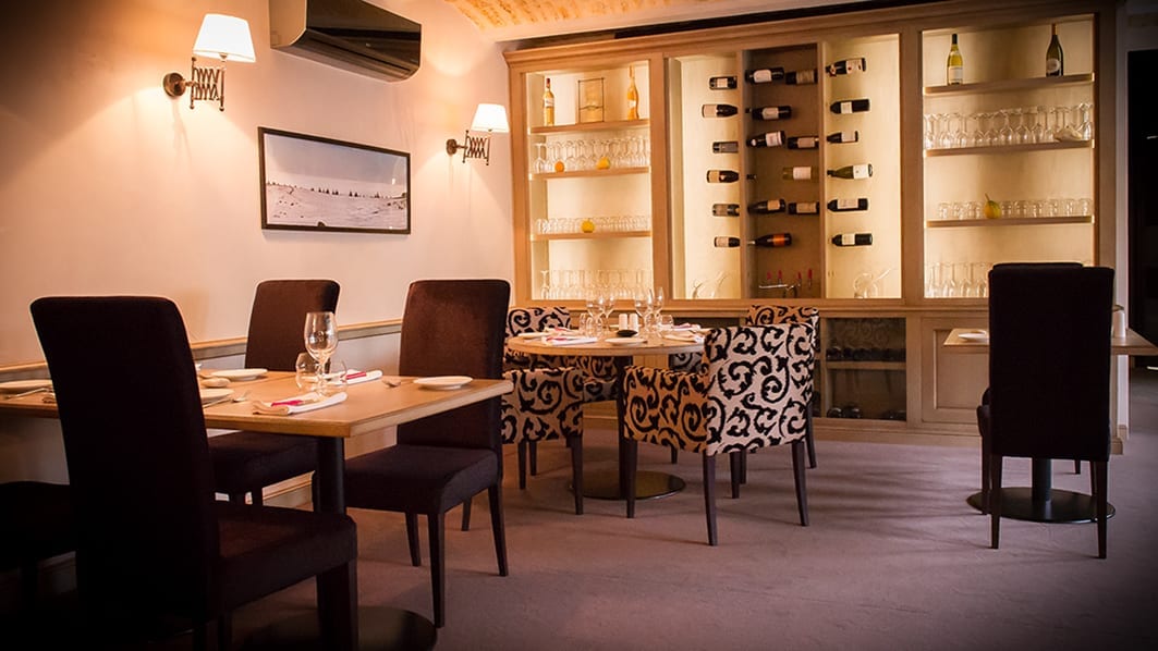 Salle du restaurant la Tour